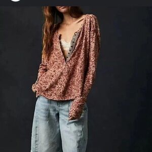 Free People We The Free Girl Meets Boy Henley Size Extra Small XS